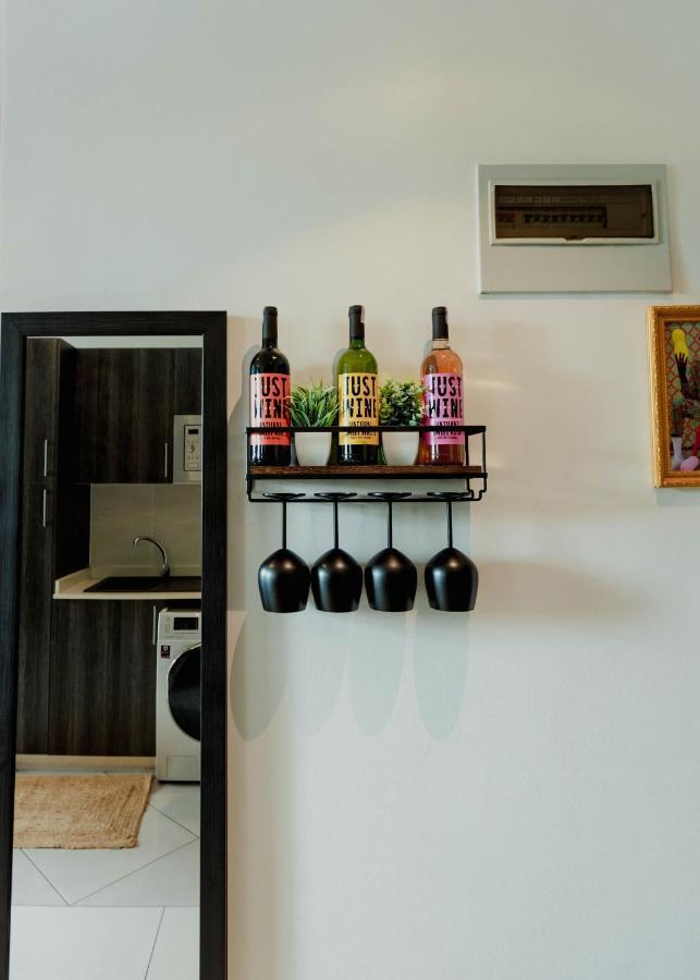 Enjoy Luxury Studio W/Pool @Embassy Gardens Accra Eksteriør billede